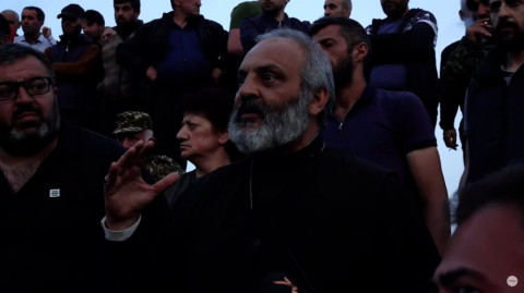 Սա ծայրից ծայր խաբեություն է. Բագրատ Սրբազան