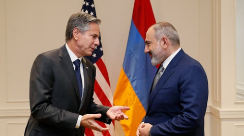 Փաշինյանը Բլինքենի հետ քննարկել է ՀՀ - Ադրբեջան խաղաղության գործընթացը. Օրը՝ մեկ տողով. 28.04.2024