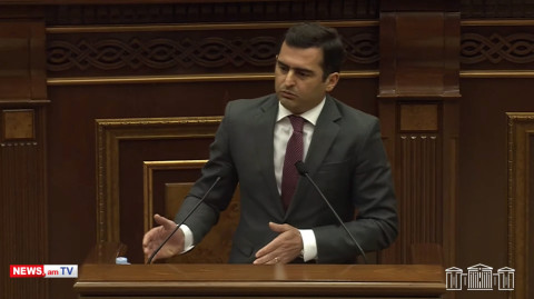 Միջպետական ճանապարհը փակելը չի կարող հարցեր լուծելու միջոց լինել. ԱԺ փոխնախագահ