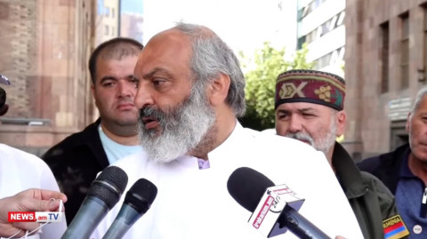 Վարչապետի թեկնածուի տարբեր անուններ են քննարկվում. Բագրատ Սրբազան