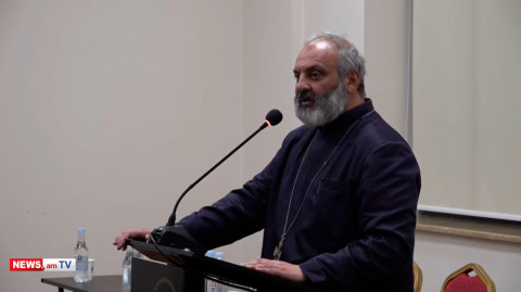 Եթե անկլավների խնդիրը բացվեց, մոռացե'ք, ո'չ Տավուշ կլինի, ո'չ Հայաստան. Սրբազան