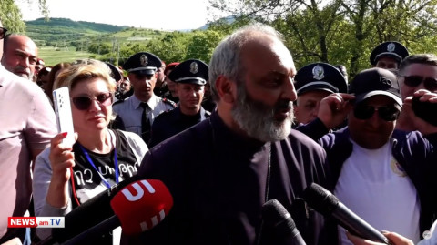Կիրանցեցիներն ինձ ասացին՝ մինչեւ վերջ գնացեք, ձեր թիկունքին ենք. Բագրատ Սրբազան