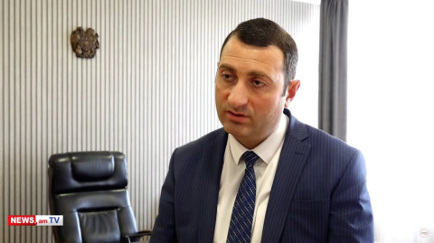Ով չի ցանկանում աշխատել, դիմում գրեք, հեռացեք. Տրանսպորտի վարչության պետը՝ վարորդներին