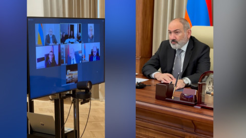 Փաշինյանը Լոռիում եւ Տավուշում արտակարգ իրավիճակի կառավարման օպերատիվ շտաբի նիստ է անցկացրել