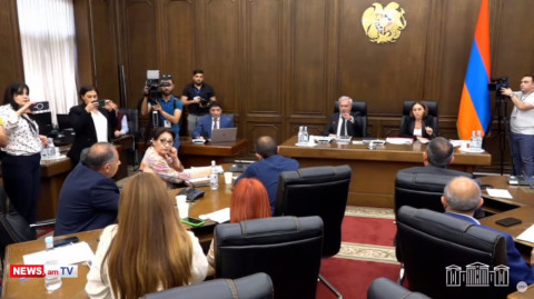 Վահե Ղազարյանը վախեցել է գա. լեզվակռիվ ընդդիմադիրների եւ ՔՊ–ականների միջեւ