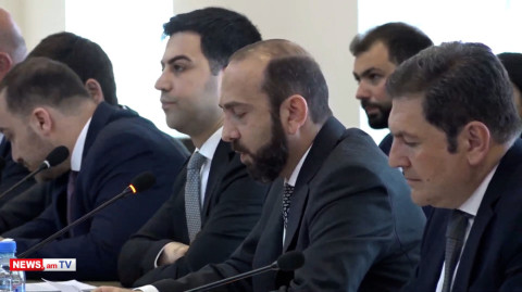 Կա պատմական պահ՝ վերջնականացնելու խաղաղության պայմանագրի նախագիծը. Արարատ Միրզոյան