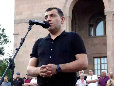 Մանկահասակ երեխաների մորն են տարել տնային կալանքի․ փաստաբան