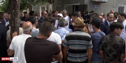 Փաշինյան, սուրդ միշտ փայլի, մեր կողքից անպակաս լինես, շատ ուրախ ենք․ Սասունիկի բնակչի գովքը