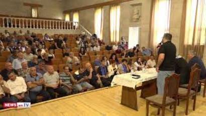 ՈւՂԻՂ. Բագրատ Սրբազանը Չարենցավանում է
