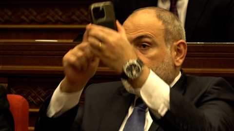 Փաշինյանն ընտրությունների՞ է պատրաստվում. ինչու՞ է ակտիվացել իշխանական ընտանիքը