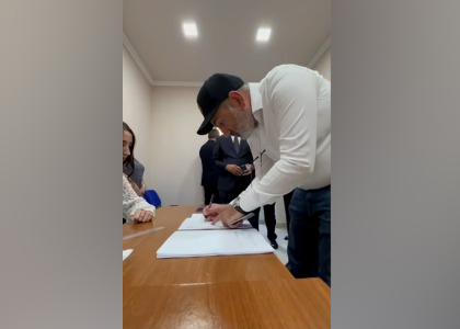 Փաշինյանը քվեարկել է ՔՊ Շենգավիթի տարածքային կազմակերպության խորհրդի և վերահսկողի ընտրություններում: