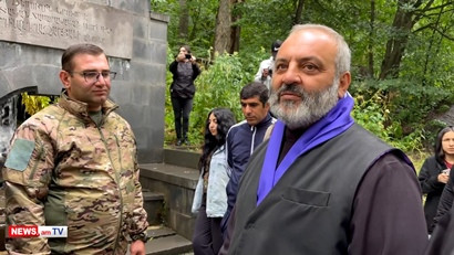 Բագրատ Սրբազանը Ջերմուկում հանդիպում է բնակիչների հետ