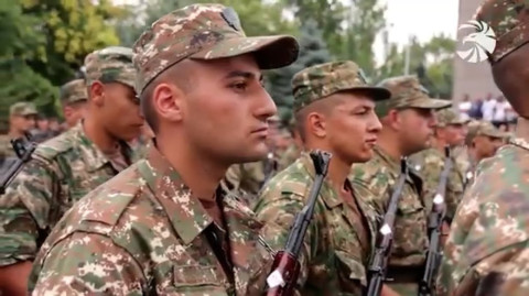 ՌԴ֊ից եկել եմ, որ պարտքս կատարեմ. նորակոչիկների երդման արարողությունը՝ Եռաբլուրում