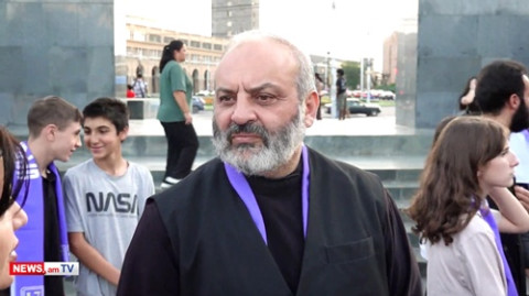 Մեր ամբողջ հույսը այլ երկրների վրա է պաշտպանության եւ այլ առումներով. Բագրատ Սրբազան