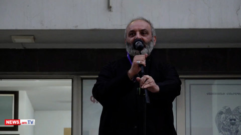 Հաջորդն անկլավների հանձնումն է լինելու, հետո Սյունիքը. Բագրատ Սրբազան