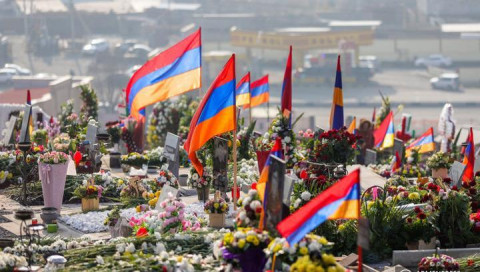 Արցախի նախագահն այցելում է «Եռաբլուր». Արցախի անկախության օրը՝ առանց հայկական Արցախի