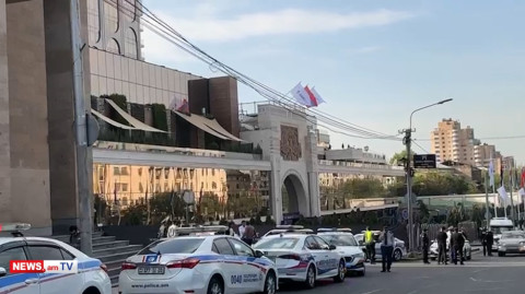 Եվրասիական միջկառավարական խորհրդի նիստին ընդառաջ մեծաթիվ ոստիկանական ուժեր են կենտրոնացվել Դվինի մոտ