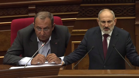 Լավ եմ արել, արգելել եմ, բա գաք հեքիաթ պատմե՞ք. Փաշինյանը՝ Արծվիկ Մինասյանին