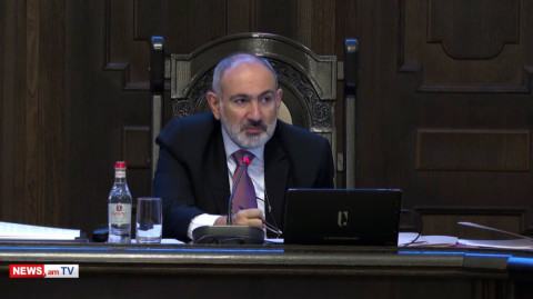 Ո՞վ է Բրյուսելի հանդարտ կյանքը թողնելու ու գա Մովսեսում կրակոցների տակ ապրի, ասեք՝ ո՞վ. Փաշինյան