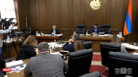 Բերքաբերի 900 հա հողի հարցն ի՞նչ եղավ, ձեր ո՞ր ասածն է ճիշտ. Գառնիկ Դանիելյանը՝ Մհեր Գրիգորյանին