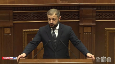 Գեւորգ Պապոյանին «դուր չեկավ» ոսկուց գերշահույթ ստանալու եւ «հովանավորների» մասին հարցը