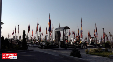 44-օրյա պատերազմի ողբերգական ավարտի տարելիցին Եռաբլուր որևէ պաշտոնյա չայցելեց․ օրը` մեկ տողով