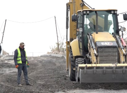 Սարալանջի փողոցում արված ասֆալտը քանդել, նորն են անում. քաղաքապետարանը հերքում է կոռուպցիոն վարկածը