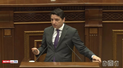 Սահմանին լինելը չէ միայն, որ անձնազոհություն է. ֆինանսների նախարարը՝ ընդդիմադիր պատգամավորին