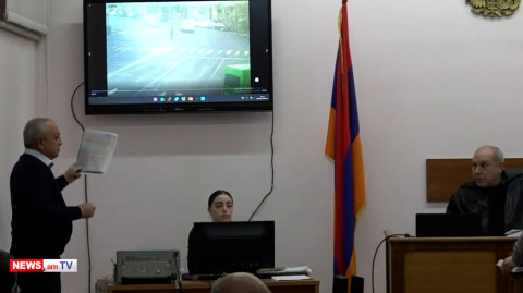 «Մի կադրը չկա, ինչու՞». Փաշինյանի շարասյան վրաերթից մահացած հղի կնոջ գործով նիստը շարունակվում է