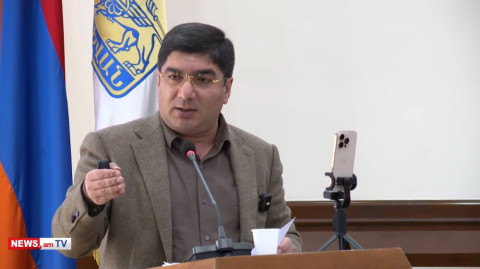 Տիգրան Ավինյան, ճիպոտ եմ նվիրելու ձեզ, որ հետեւներին խփեք, հելնեն գործ անեն. Մեսրոպ Մանուկյան