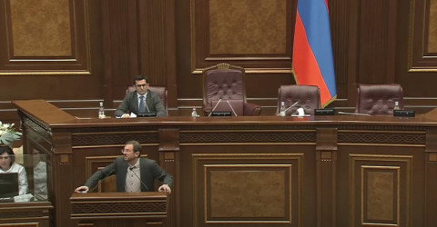 Հայաստանի հանրային խորհրդի նախագահը ո՞վ է հիմա, Սաֆարյան Ստյոպը՞․ Գեղամ Մանուկյան