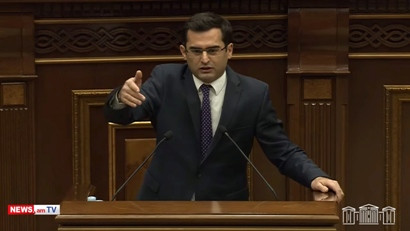 Իմ ընտանիքն էսօր լիքը պարտք ունի․ Հակոբ Արշակյան