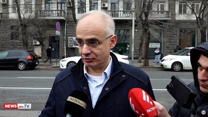 Ժողովուրդը, եթե աջակցի այս մոտեցմանը, կա շանս իշխանության վրա ճնշում գործադրելու. Լևոն Զուրաբյան