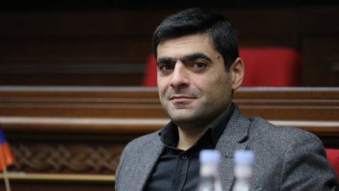 ՈՒՂԻՂ․ ԱԺ պատգամավոր Մհեր Սահակյանի հոգեհանգստի արարողությունը