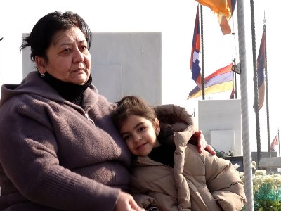Սուրենս չի տեսել իր բալիկին, հարսս հղի էր, որ տղաս զոհվեց. արցախցի կին