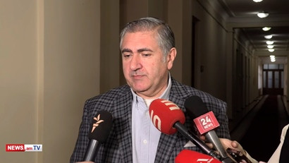Նիկոլ Փաշինյանն իր քաղաքականությամբ լեգիտիմացնում է թուրք-ադրբեջանական պահանջները. Արթուր Խաչատրյան