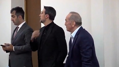 3–ը Բաքվում են դատվում, մեկը` ստեղ, լավ սինքրոնիզացված աշխատում եք. Ռոբերտ Քոչարյանը` դատավորին