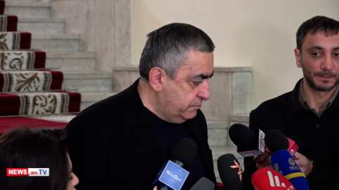 Փաշինյանը խմբագրել է Արցախի լուծարման հայտարարությունը. Արմեն Ռուստամյան