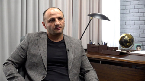 Եթե իշխանությունը գյումրեցու պահանջը չկատարեց, տապալվելու է. Կարեն Սիմոնյան