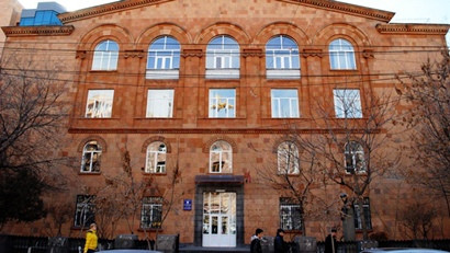 Դպրոցում ծեծկռտուք է եղել ֆիզկուլտուրայի ուսուցչի եւ աշակերտների միջև. Օրը մեկ տողով. 23.02.2025