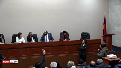 «Հարկն աճում է, 15 տարվա ապրանքի թուղթ որտեղի՞ց բերեմ». «շատ հեշտ» . թեժ քննարկում Պապոյանի հետ