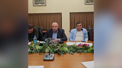 «Մայր Հայասատան»-ի ղեկավարը ներկայացրեց քաղաքային տրանսպորտի թանկացման դեմ նախագիծը