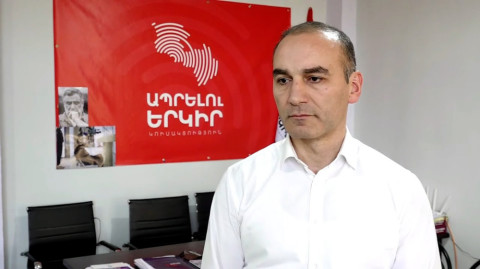 ՔՊ-ն թող բացահայտի, թե ի՞նչն է ստիպում «Բալասանյան» դաշինքին լռել. Մալխասյան