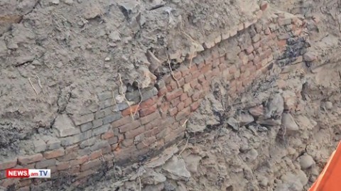 Ֆիրդուսում քանդում են պատմական շերտը
