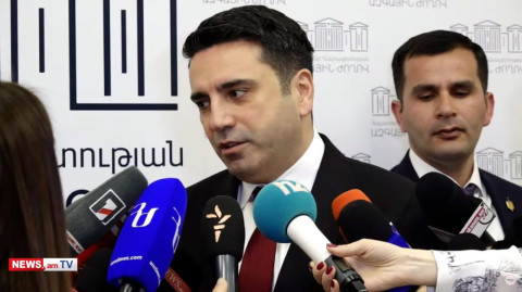 Հետո բողոքում եք, թե մեր վրա հարձակվեցին, աշխարհը ձայն չհանեց, բա սխալ ենք մեզ պահել. Ալեն Սիմոնյան