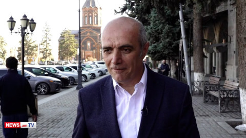 Դուք ԱԺ–ում բան չունե՞ք անելու, եկել, բուկլետ եք բաժանում. Բարսեղյան