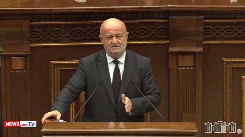Փաշինյանը գնում է ինձ մեկուսացնելու ճանապարհով. սա քաղաքական ճնշում է իմ նկատմամբ. Աղազարյան