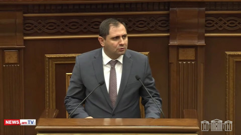 Սահմանի երկայնքով կան կրակոցներ, բայց դրանք Հայաստանի ուղղությամբ չեն. Սուրեն Պապիկյան