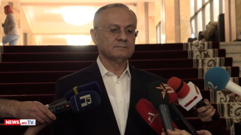 Փաշինյանն իրավունք չունի օգտագործել նման բառապաշար ՀՀ նախկին ղեկավարների հասցեին. Սեյրան Օհանյան