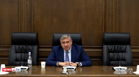 Եթե Ադրբեջանի վրա ճնշում չլինի, Ադրբեջանը որեւէ թուղթ չի ստորագրի. Արթուր Խաչատրյան